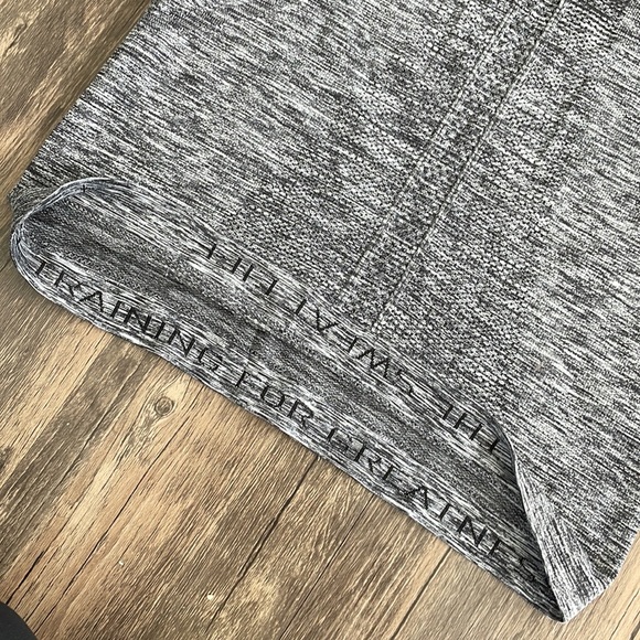 Lululemon Swiftly Tech Short Sleeve - Picture 6 of 7